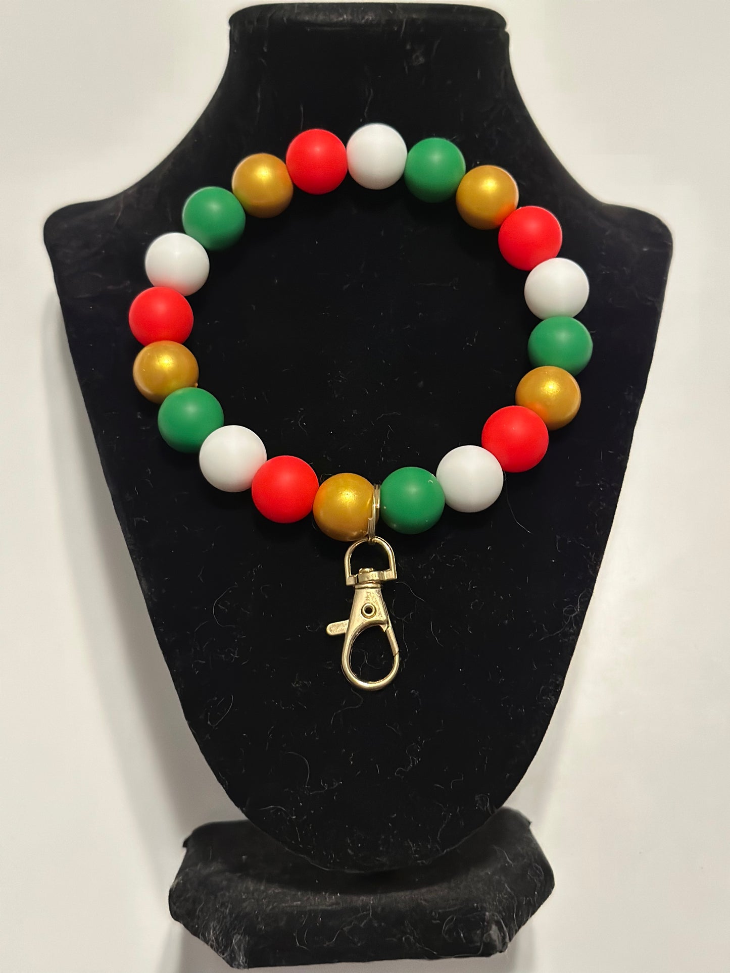 Christmas colored silicon bead bracelet keychain